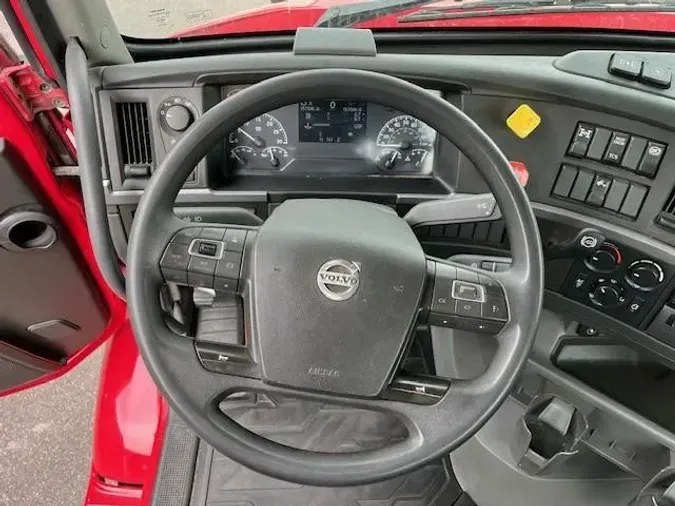 2020 Volvo VNR64T300