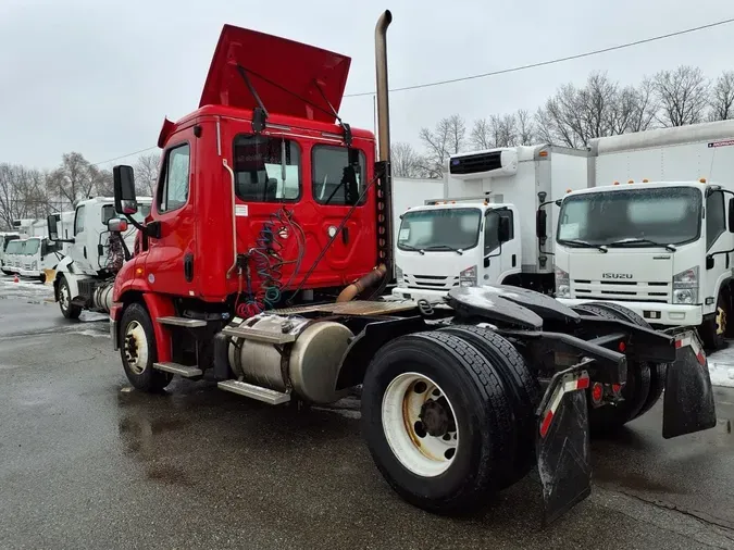 2019 FREIGHTLINER/MERCEDES CASCADIA 113