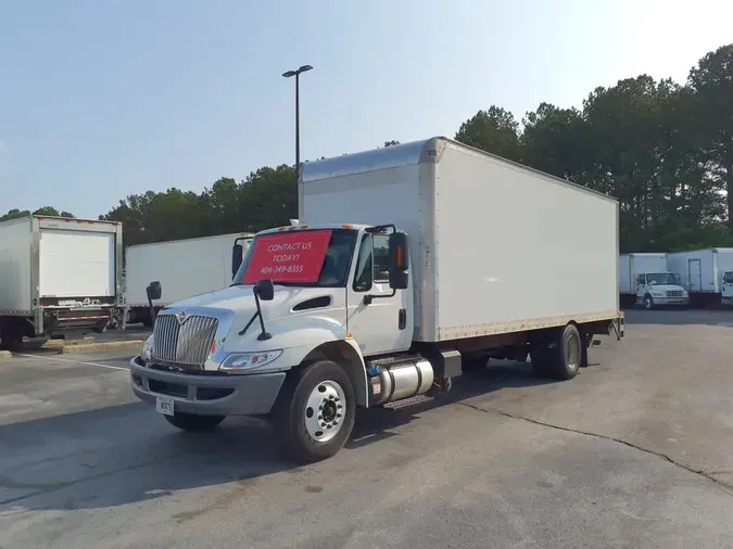 2018 NAVISTAR INTERNATIONAL 4300 LP