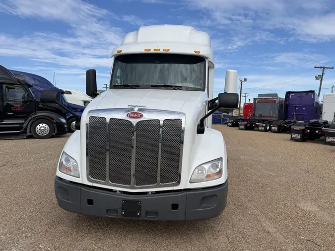 2021 Peterbilt 579c78b091adbd6ee133c5b815cfe21d483