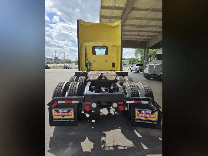 2021 Peterbilt 579c78cc804897b7d27374219359b6290f2