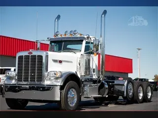 2024 PETERBILT 389