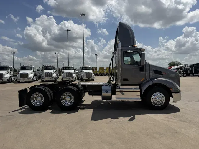 2021 Peterbilt 579c79245e209e9a53fb07d5e3f46009685