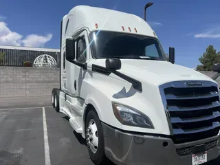 2020 FREIGHTLINER/MERCEDES NEW CASCADIA PX12664