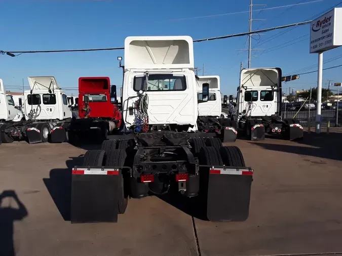 2019 NAVISTAR INTERNATIONAL LT625 DAYCAB T/Ac794da0bb6d61f0a53240ef32832351a