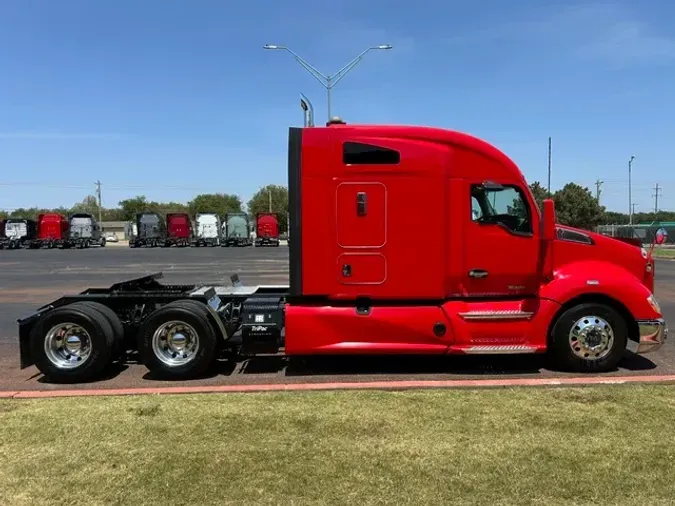 2022 KENWORTH T680c797696e7065b462054b9d4c7afefb69