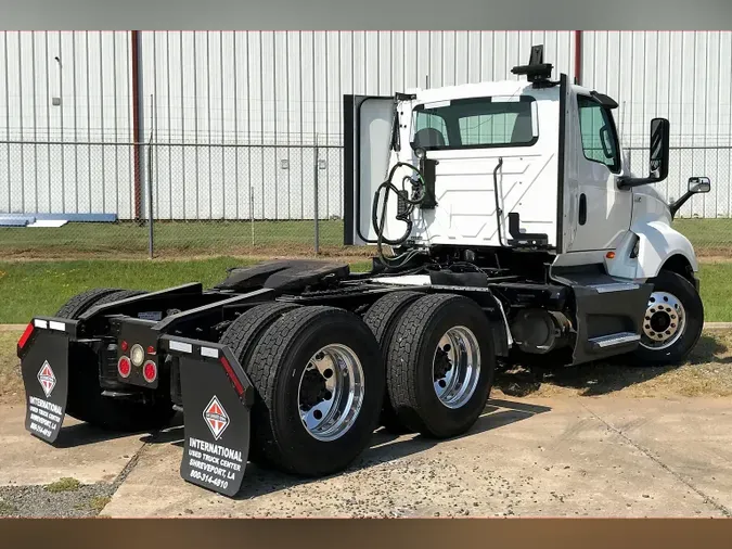 2021 INT LT625 6x4