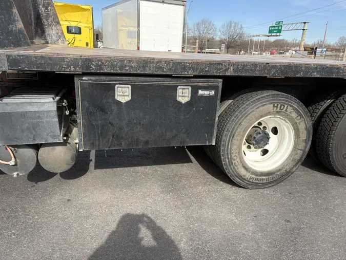 2020 International HV607