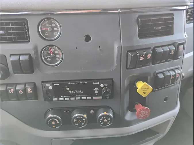 2022 Peterbilt 579c79d796c35447968e9451828af4dc5c4