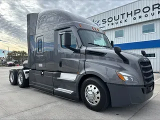 2021 Freightliner Cascadia 126