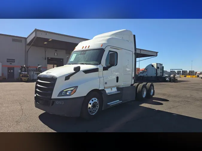 2022 Freightliner Cascadia 126c7ae90d3b1a514d7f4165ea7abf4e9f0