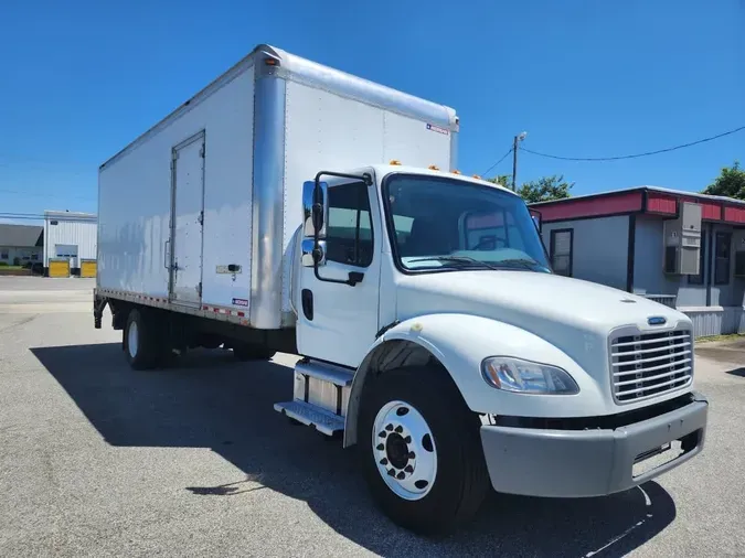 2019 FREIGHTLINER M2 106
