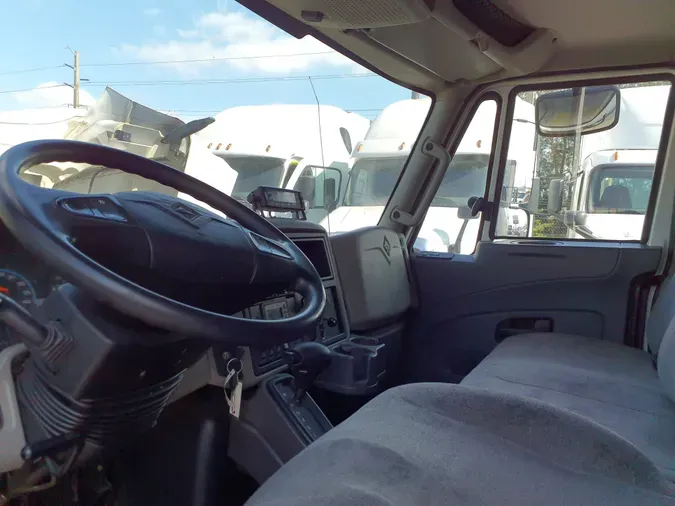 2018 NAVISTAR INTERNATIONAL 4300