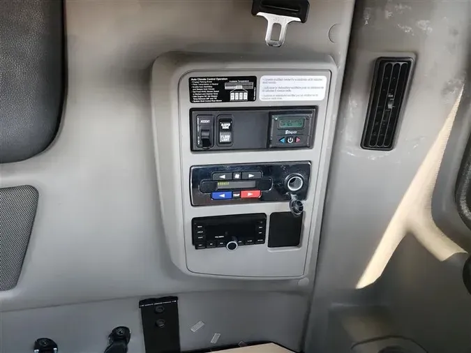 2022 INTERNATIONAL LT625