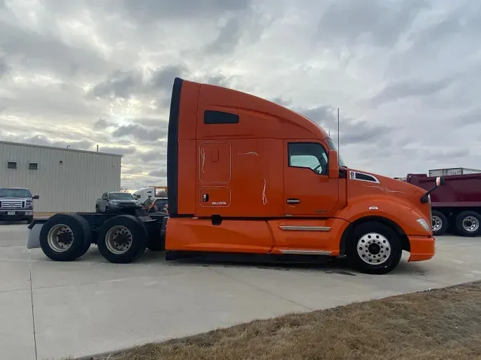 2020 Kenworth T680