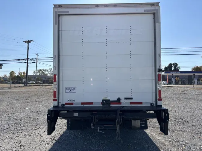 2022 Isuzu NQRc7bbd3af839b0056eb6591801e6f5a19