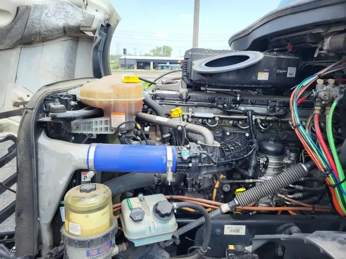 2022 Freightliner Cascadia