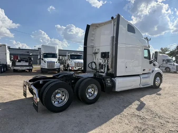 2022 Peterbilt 579