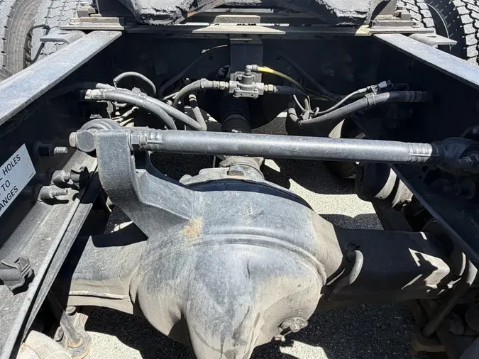 2022 International LT625