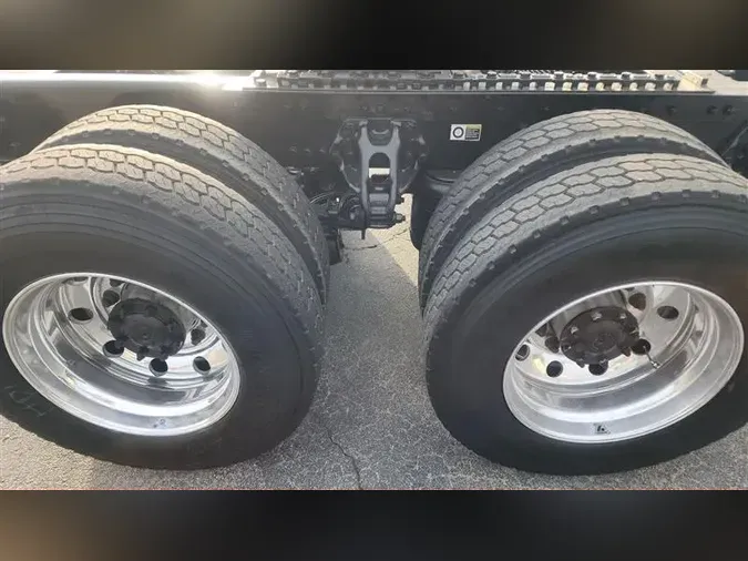 2021 KENWORTH T680