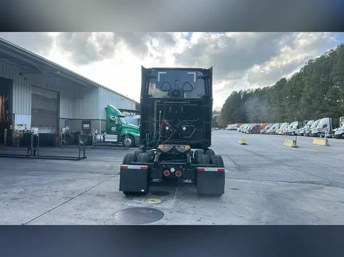 2022 Freightliner Cascadia 126c7c7e65878868f7ab00d9e5bbcdb7579