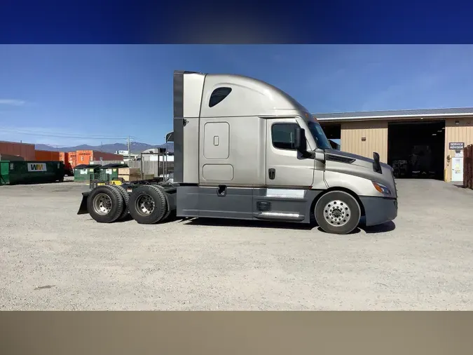2025 Freightliner Cascadia 126c7c9c2f8565491f441b0be2224474279