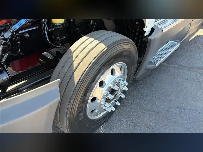 2022 INTERNATIONAL LT