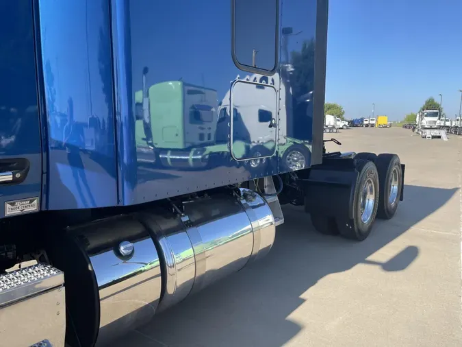 2023 Peterbilt 579