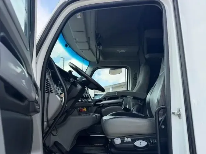 2020 Kenworth T680c7cc20eb5d1659565f61e42753f0d991