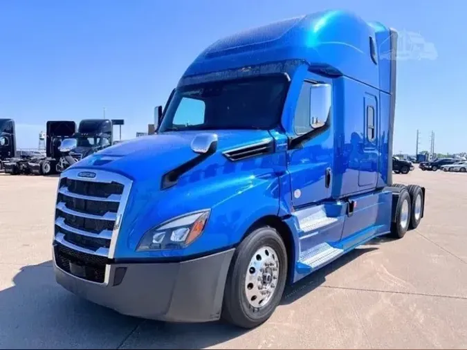 2024 FREIGHTLINER CASCADIA 126