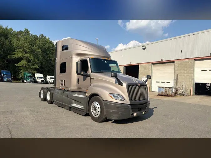 2022 International LTc7d037efdd40fd4a7ecce092a1e5c669