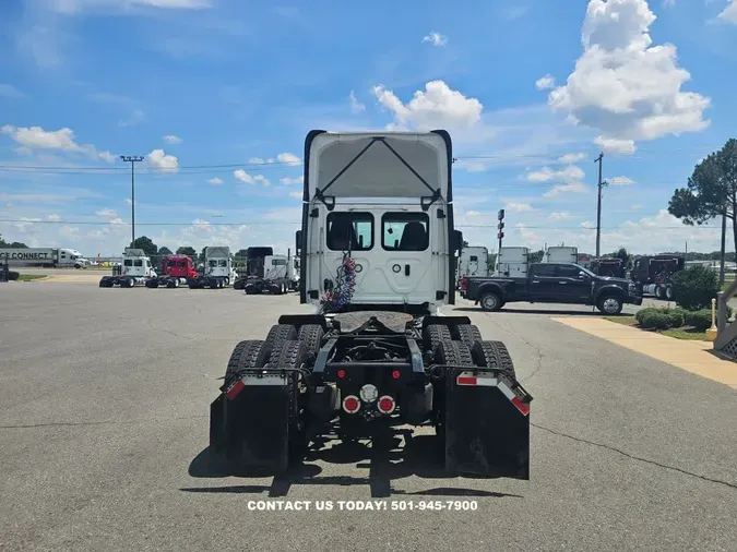 2019 FREIGHTLINER CASCADIA 125