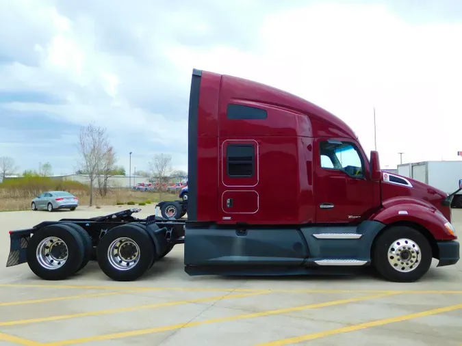 2021 Kenworth T680