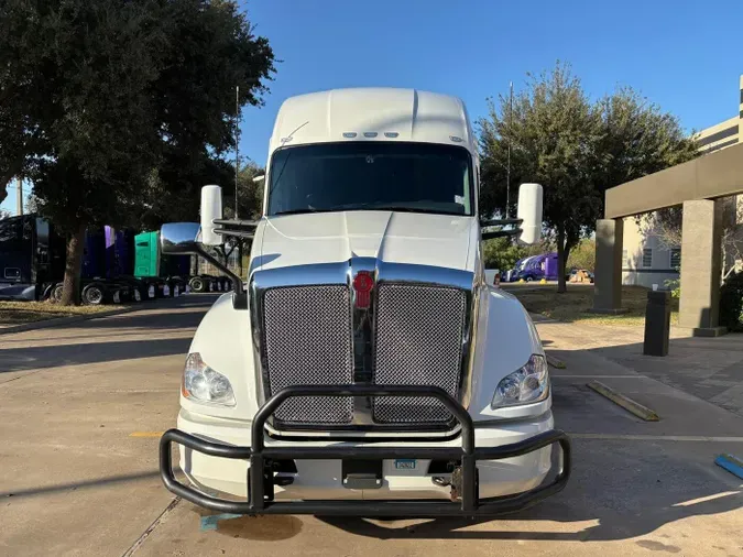 2021 Kenworth T680