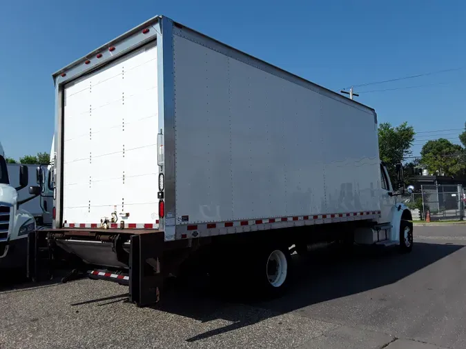 2016 FREIGHTLINER/MERCEDES M2 106