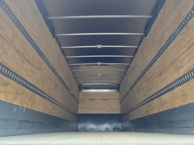 2022 FREIGHTLINER/MERCEDES M2 106c7e066e279628a1f2d5eb430f4f02b99