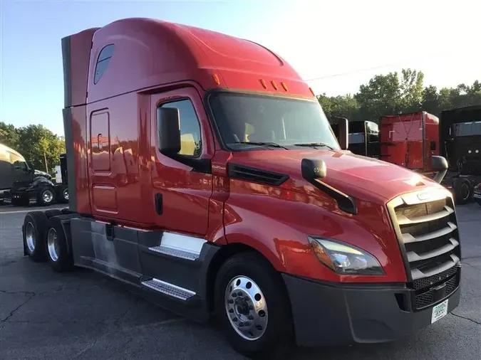 2020 FREIGHTLINER CASCADIA