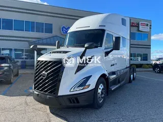 2026 VOLVO VNL64T860