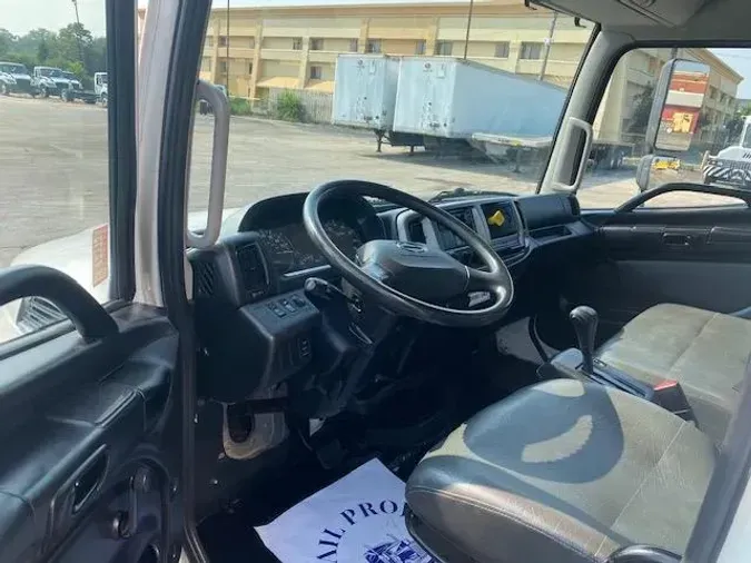 2020 Hino 268A