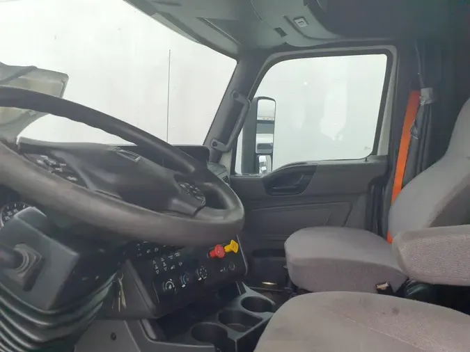 2020 NAVISTAR INTERNATIONAL LT625 SLPR CAB