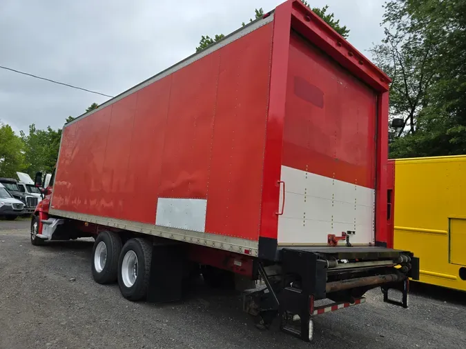 2015 FREIGHTLINER/MERCEDES CASCADIA 113