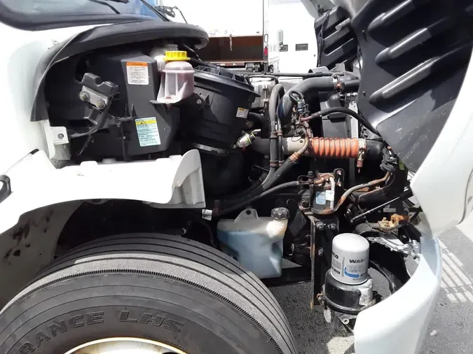 2020 FREIGHTLINER M2 106