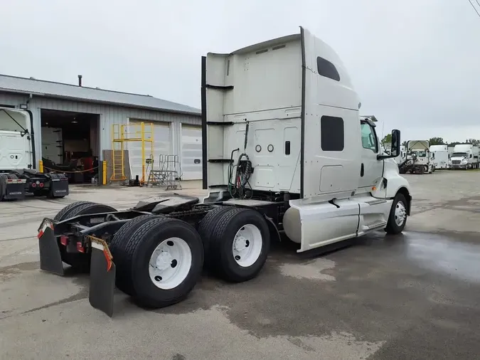 2019 NAVISTAR INTERNATIONAL LT625 SLPR CAB