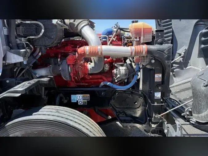 2022 Peterbilt 579