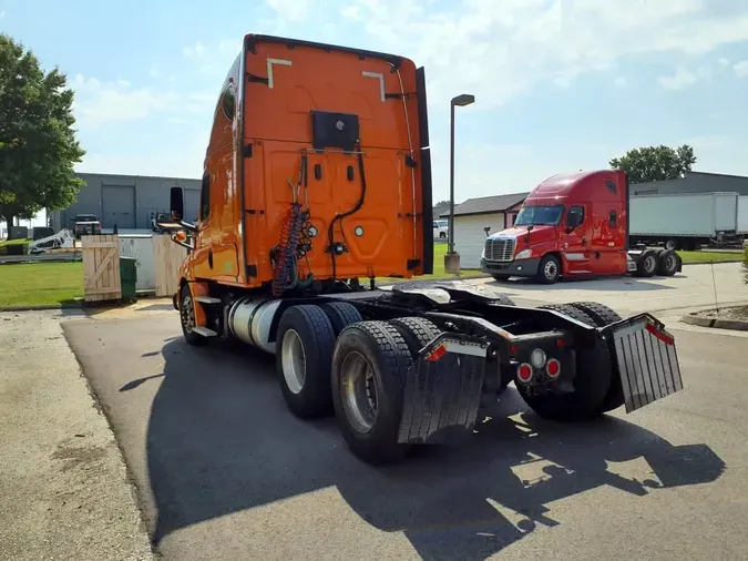 2019 FREIGHTLINER NEW CASCADIA PX12664
