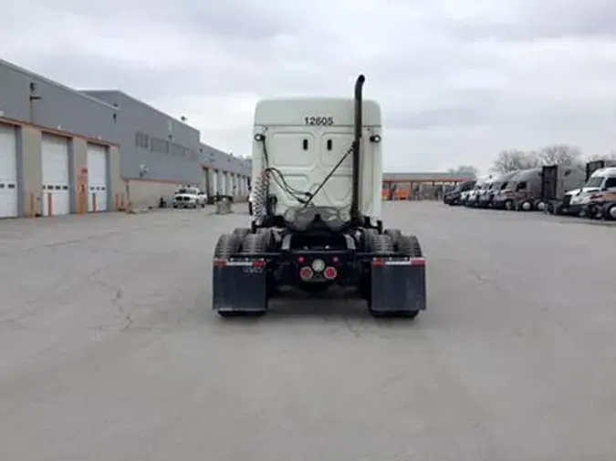 2020 Freightliner Cascadia