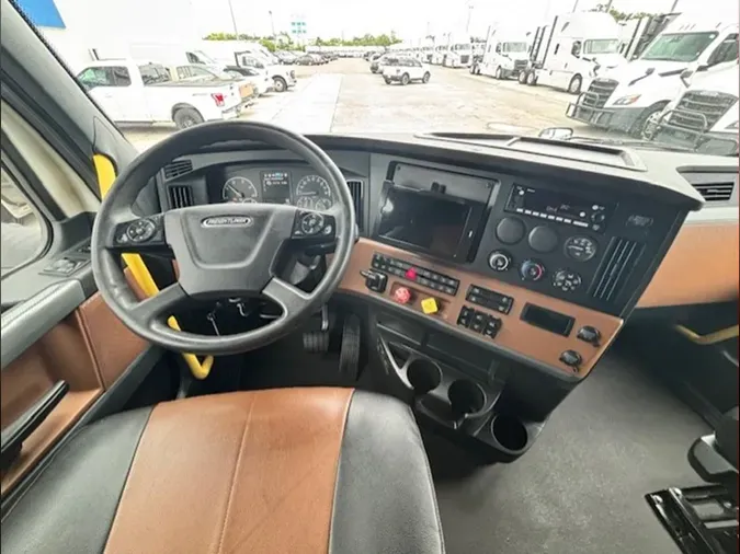 2022 Freightliner PT126SLP