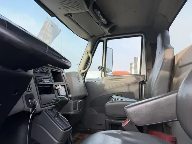 2009 INTERNATIONAL DURASTAR 4300