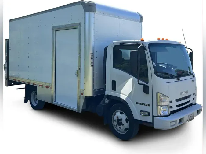 2020 Isuzu NQRc7fbc665222b0a89994f52fe3a611f0d