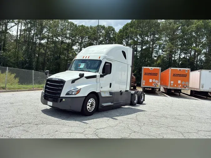 2023 Freightliner Cascadia 126c7fc4f5118f539f5d56999afc23d55ab